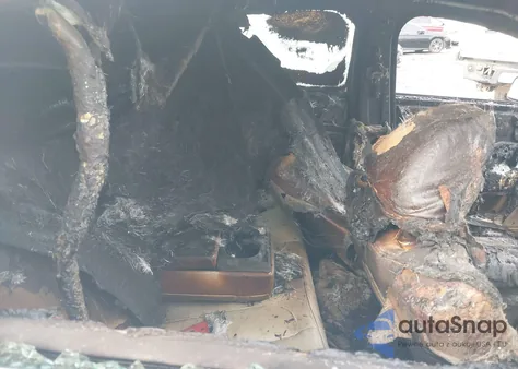 2013 Lincoln Mks z USA, uszkodzony, nr VIN 1LNHL9DK2DG602594